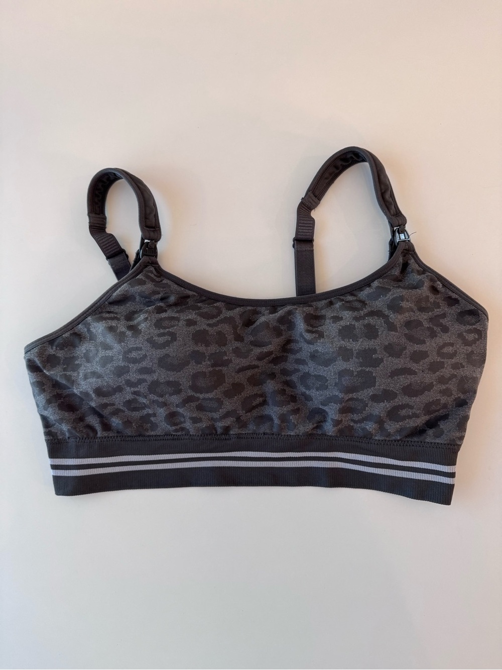Momcozy 2XL Grey Leopard Print Nursing Bra